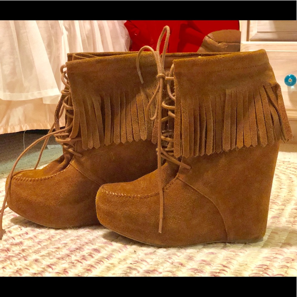 Steve Madden Armory Lace Up Suede Wedge Booties